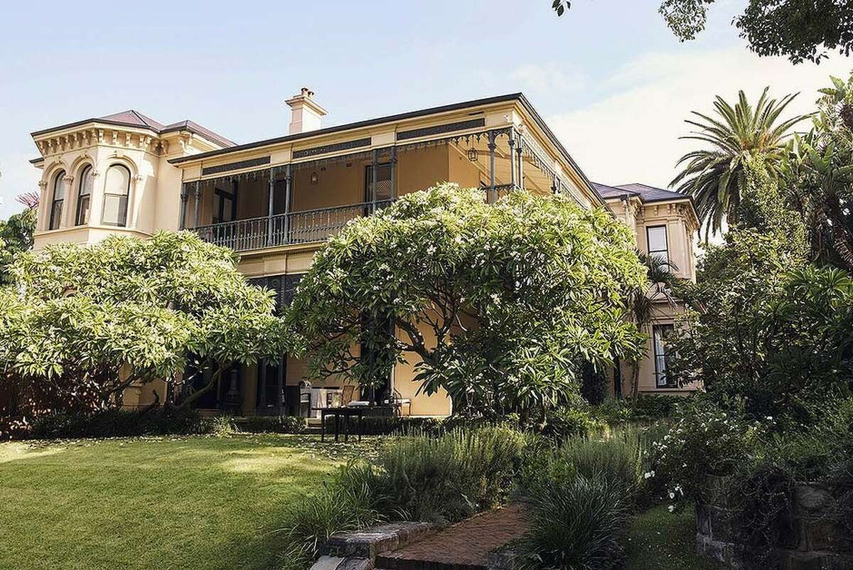 Director Baz Luhrmann put this gorgeous Sydney mansion on the market with a listing price of $16 million.