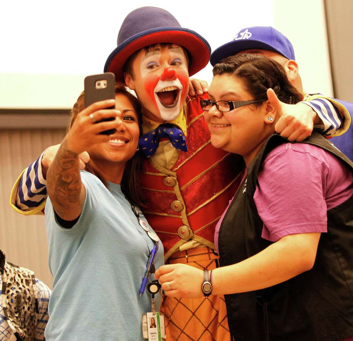 Circus performs at Houston Food Bank