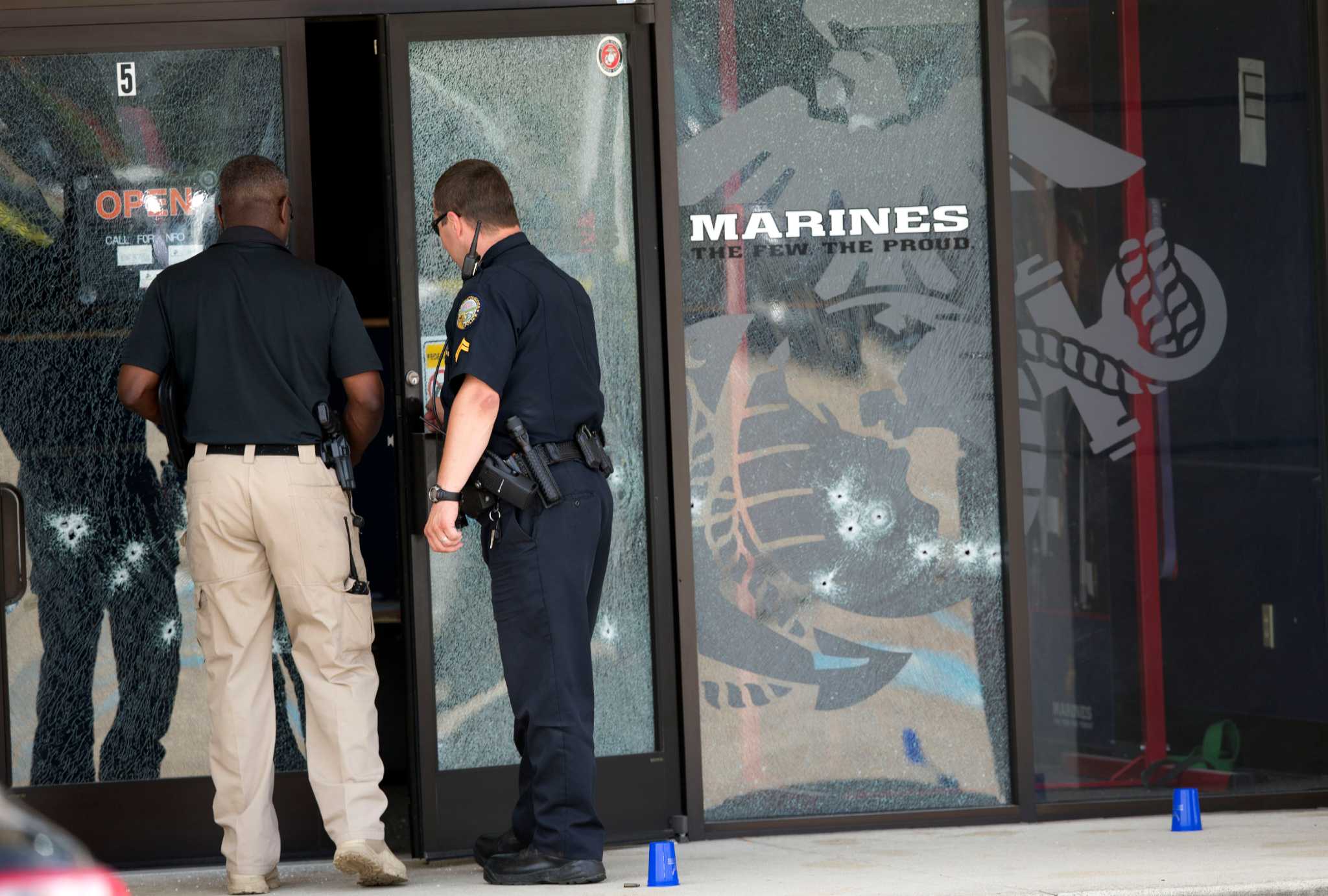 Gunman Kills 4 Marines At Military Site In Chattanooga   The New York Times