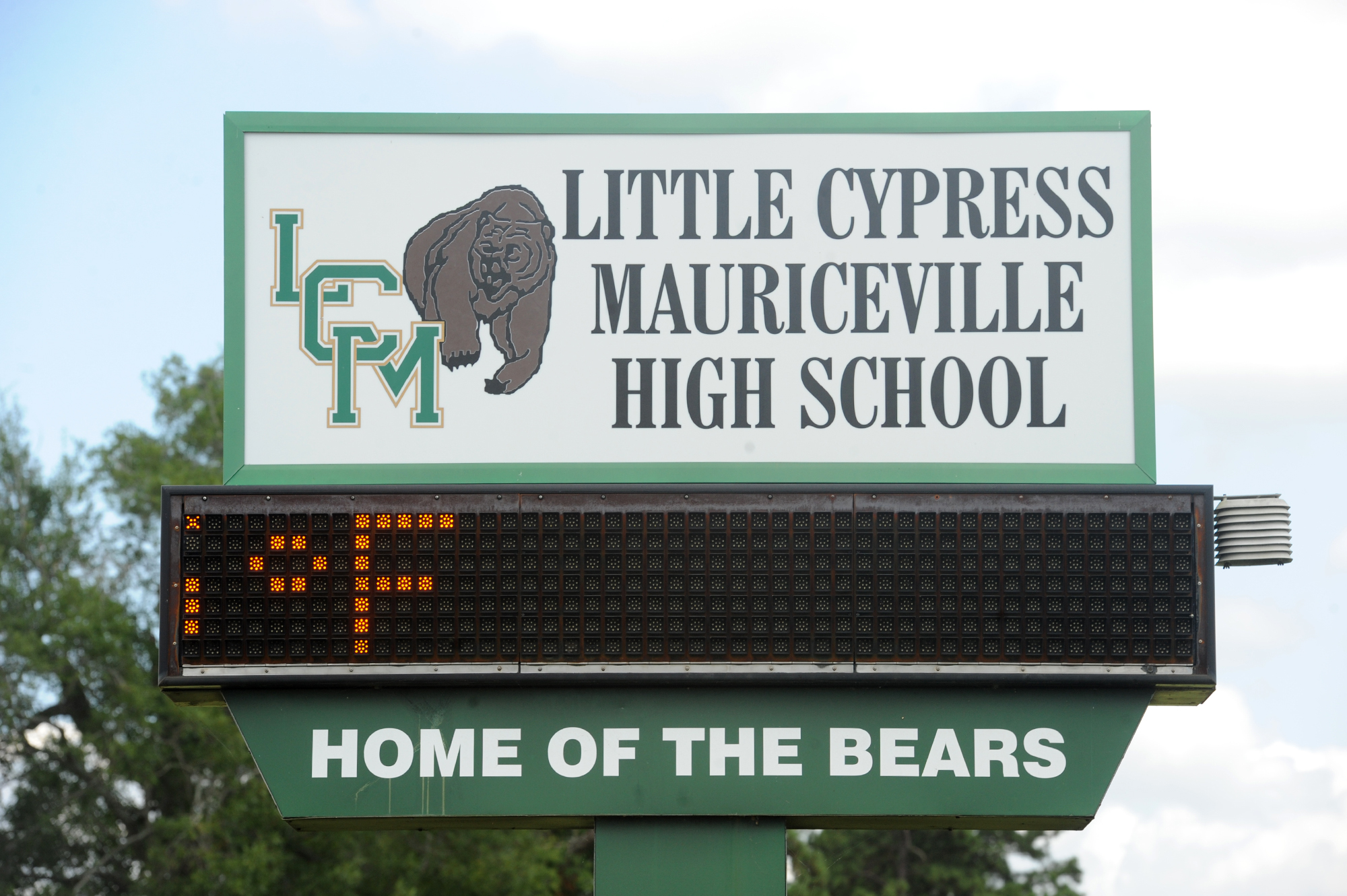 Little Cypress Christian Academy closes down due to high number of