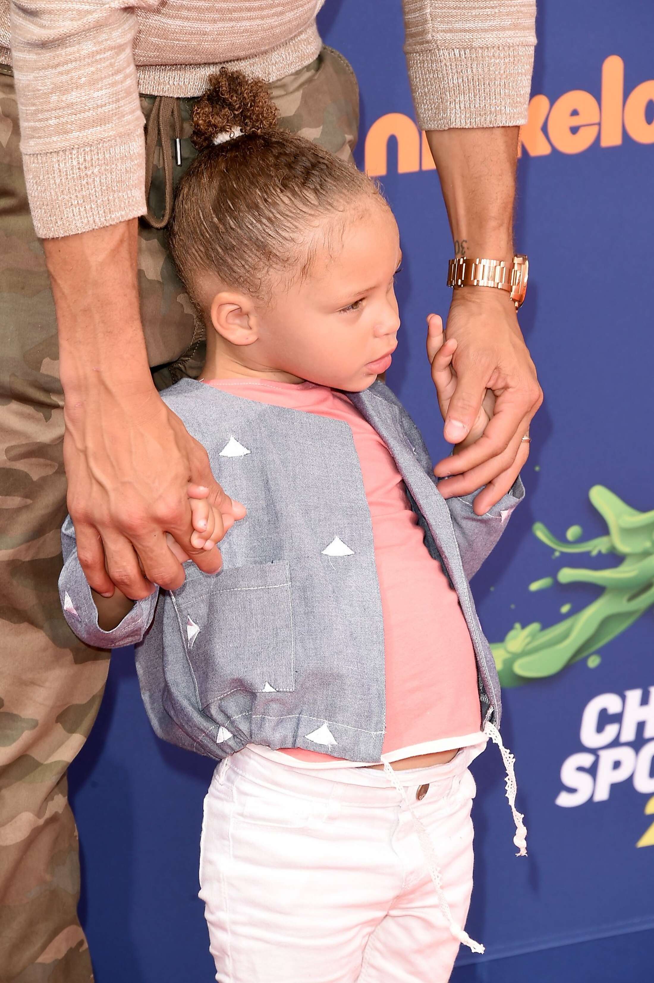 Riley Curry dances up a storm for her 3rd birthday