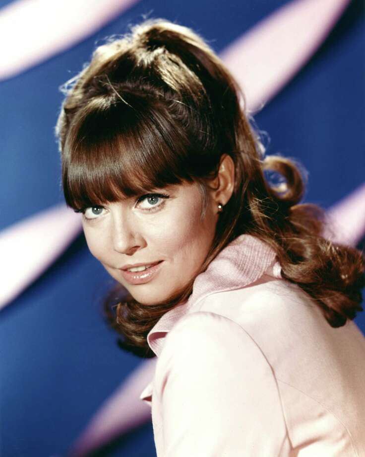 barbara-feldon-bare