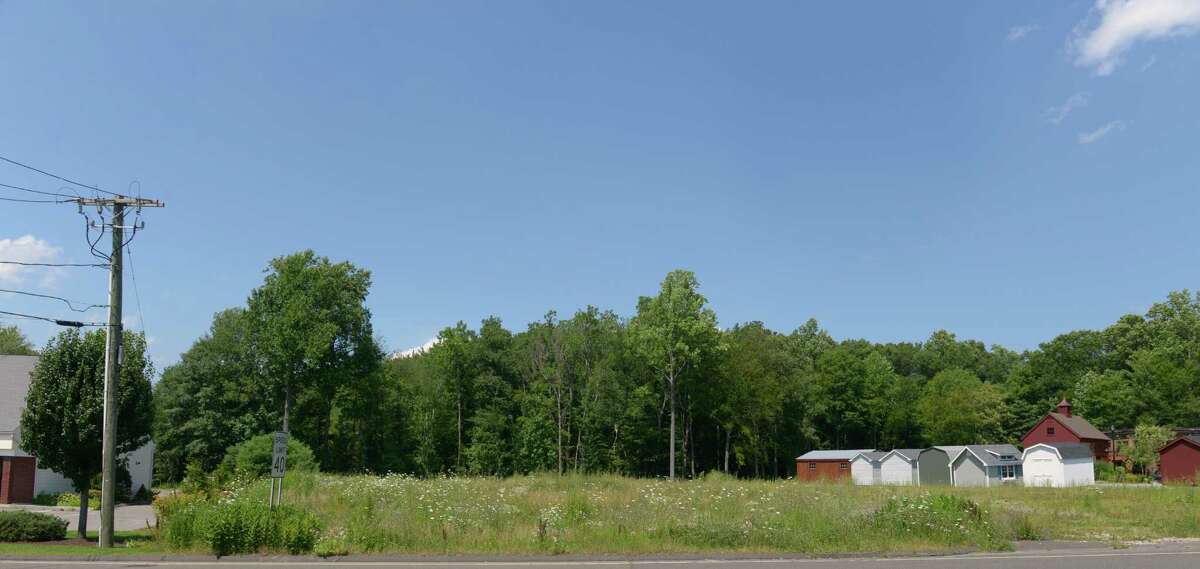 A developer is seeking to build a 3,400-square-foot gas station at 82 Stony Hill Road, in Bethel, Conn. Tuesday, July 21, 2015.