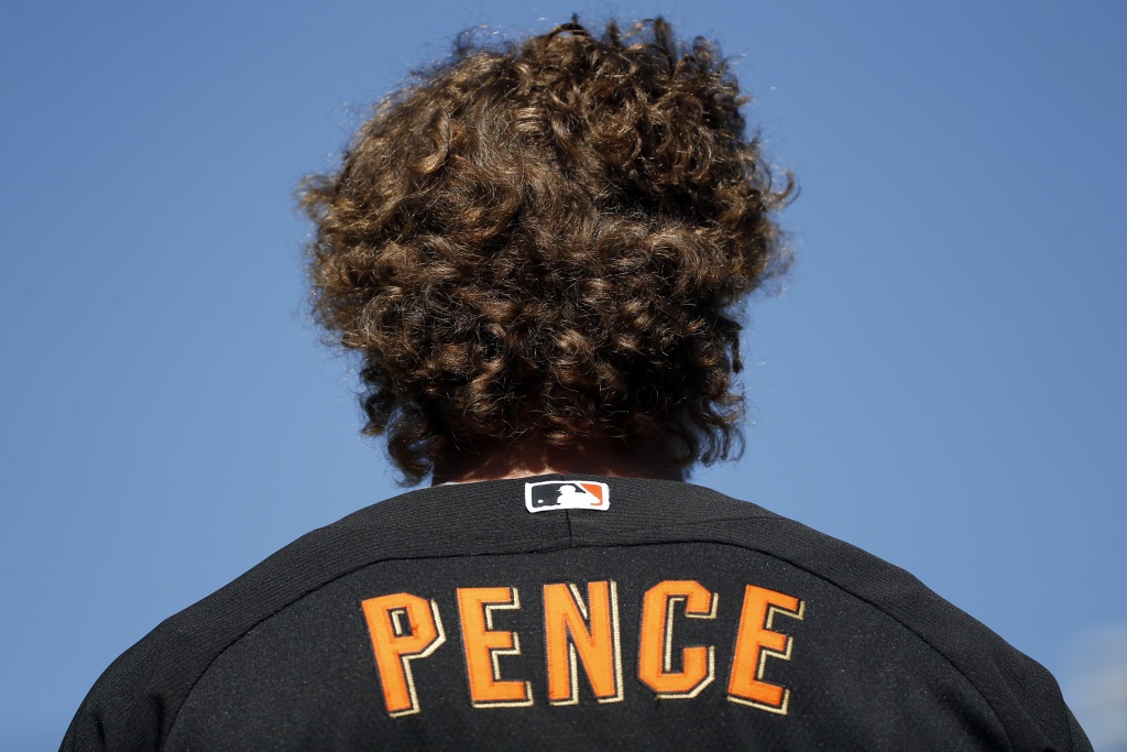 San Francisco Giants' Hunter Pence Alludes To Opening Gaming Coffee Shop,  Talks Esports