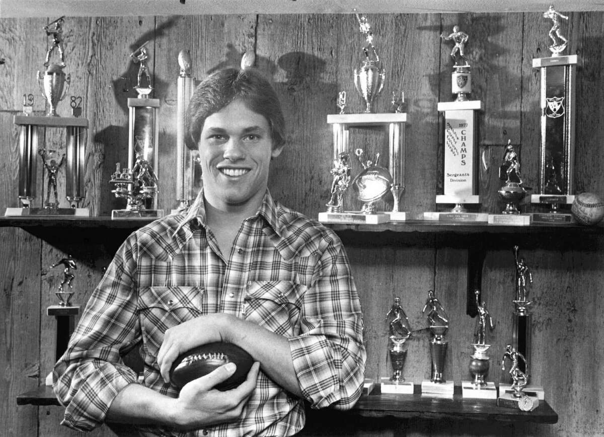 Great football player Biggio was named the best high school football player In Suffolk County in New York. He was offered football scholarships by Penn State and Boston College, but opted to play baseball at Seton Hall. Oklahoma State also heavily recruited Biggio to play baseball.