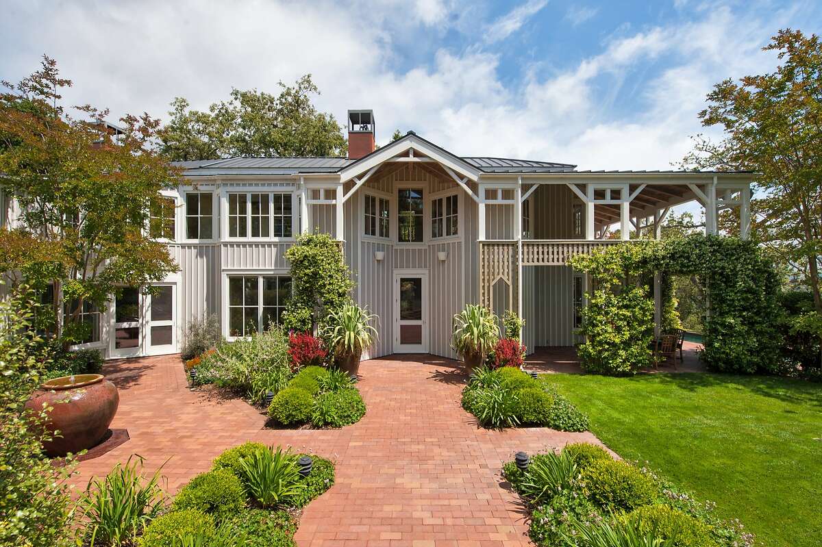 Orinda retreat offers awardwinning design