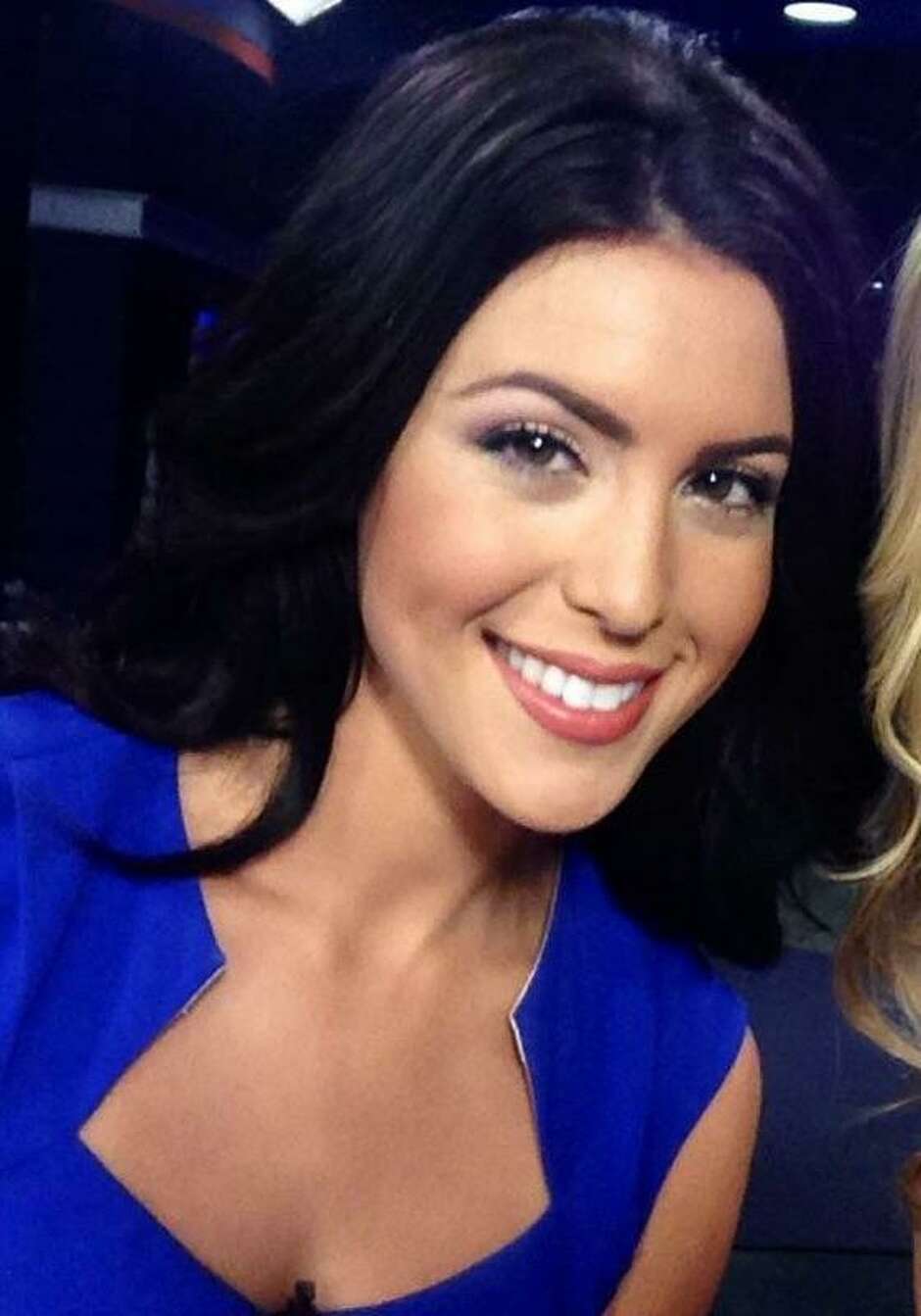 Kprc Hires Corpus Christi Anchor Sara Donchey