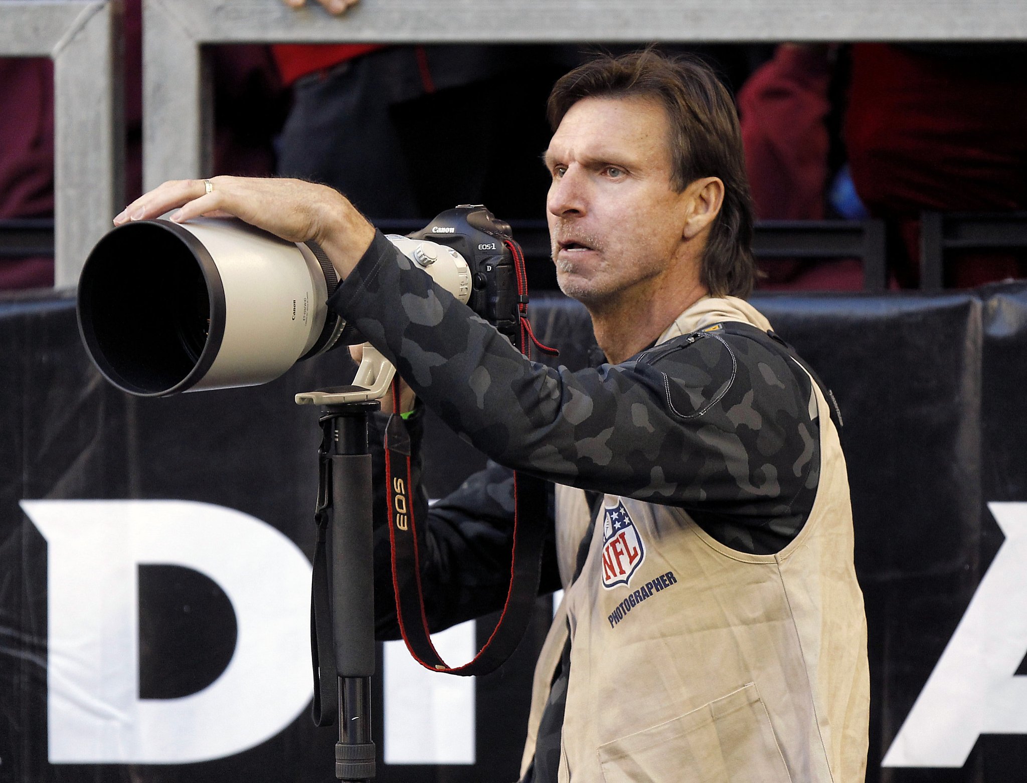 Randy Johnson finds outlet in photography