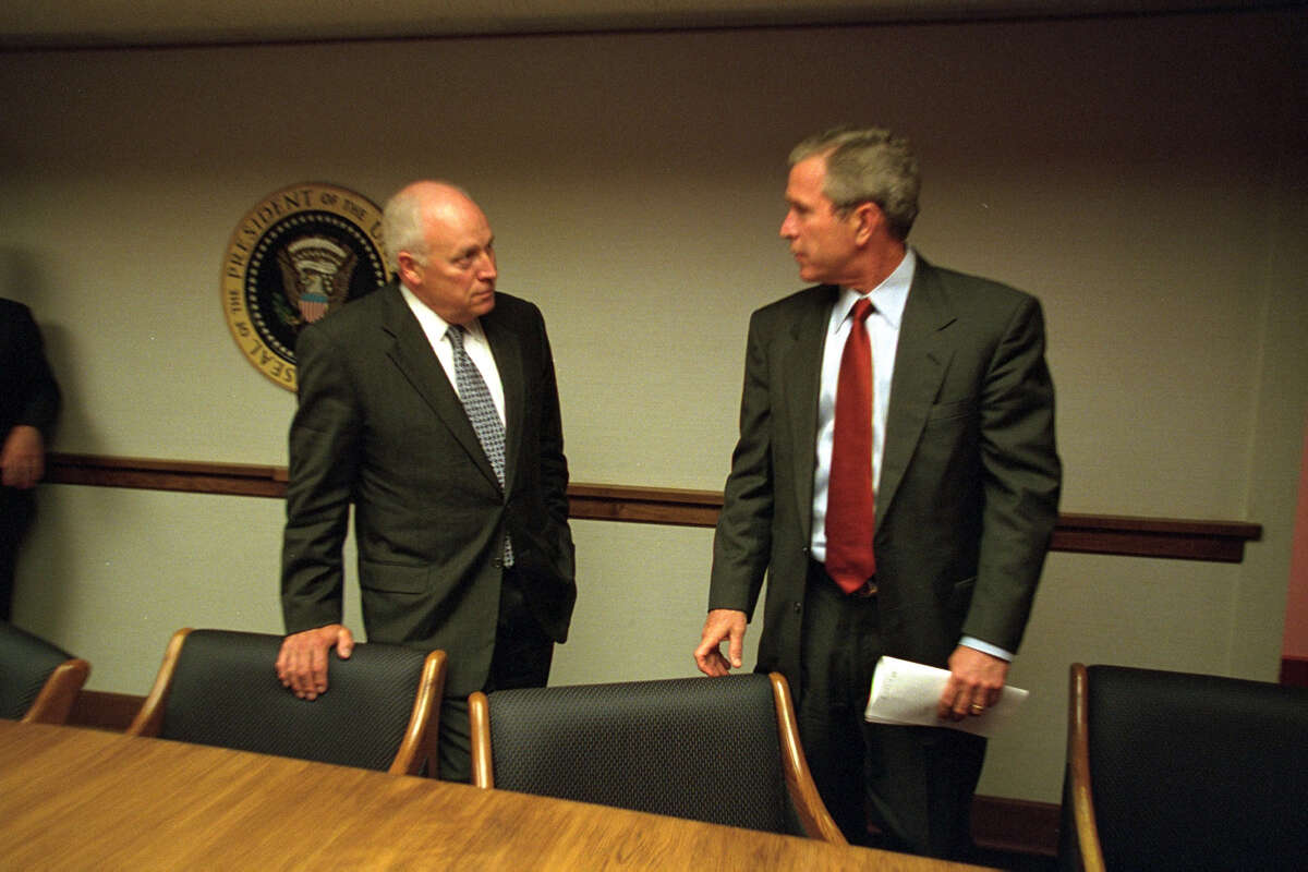 Editor's note: The following caption remains unedited and is in the original form as released by the U.S. National Archives. peoc room. white house.