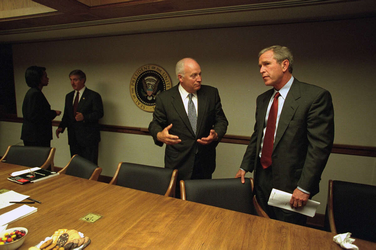 Editor's note: The following caption remains unedited and is in the original form as released by the U.S. National Archives. peoc room. white house.
