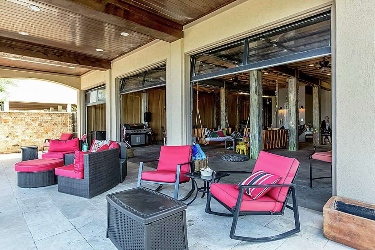 Coastal beach homes for sale in Texas