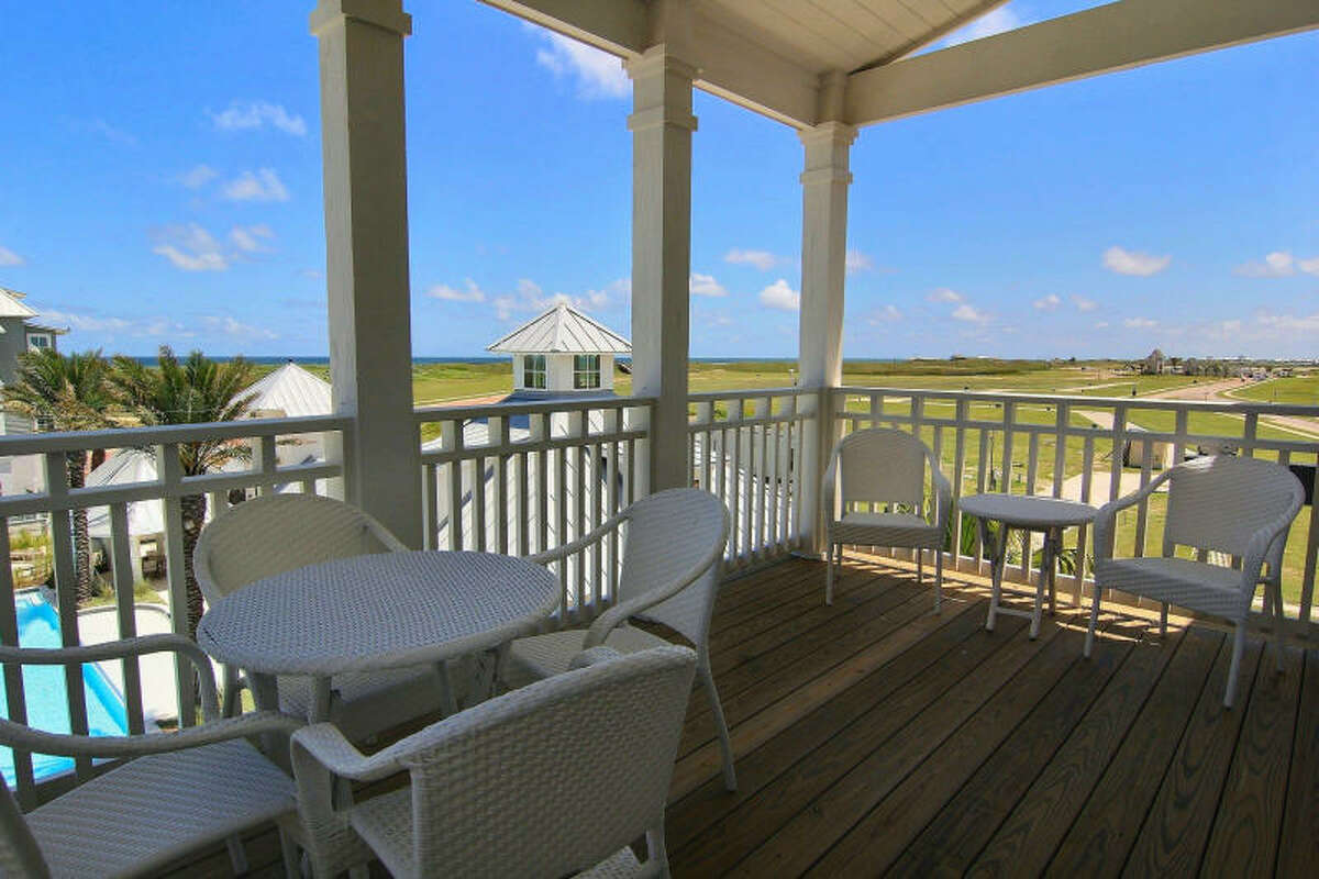 Coastal beach homes for sale in Texas