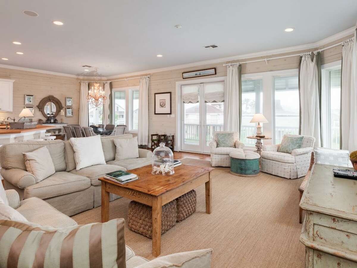 Coastal beach homes for sale in Texas