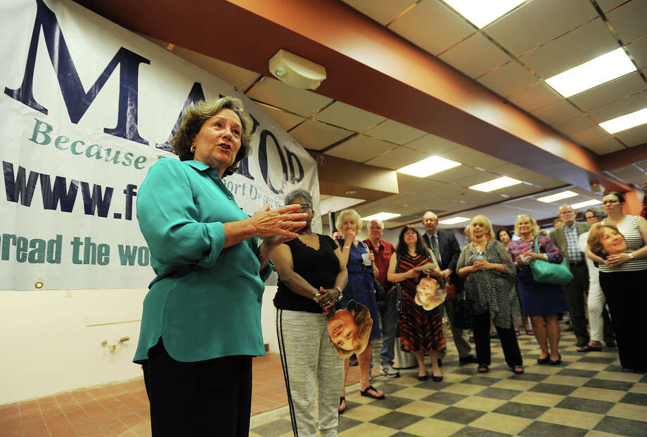 Mary jane hits the market essay 06 image