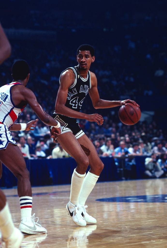 Spurs fall to Nuggets on George Gervin bobblehead night