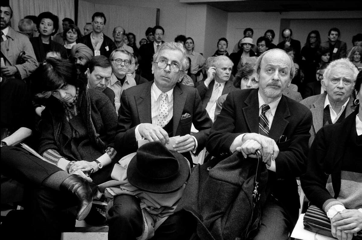 FILE ?— From left: The writers Susan Sontag, Gay Talese, E.L. Doctorow and Norman Mailer, who took part in the PEN American Center program in support of Salman Rushdie, in New York, Feb. 22, 1989. Doctorow, whose critically admired and award-winning novels situated fictional characters in recognizable historical contexts, died July 21, 2015. He was 84. (Sara Krulwich/The New York Times) ORG XMIT: XNYT160