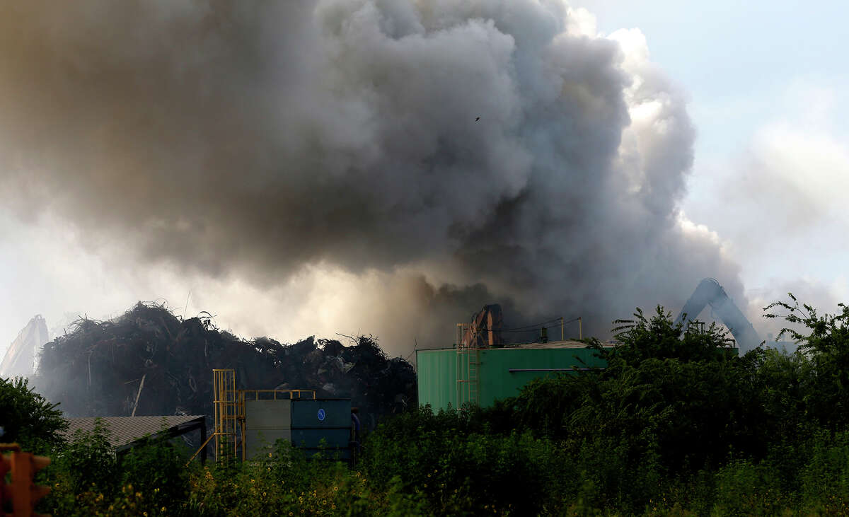 Fire Tears Through Steel Facility In Seguin