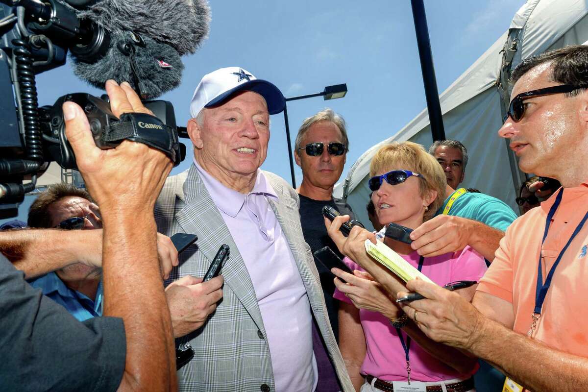 Dallas Cowboys owner Jerry Jones fields question from the news media during the “state of the team” press conference at the start of Dallas Cowboys’ NFL training camp, Wednesday, July 29, 2015, in Oxnard, Calif.