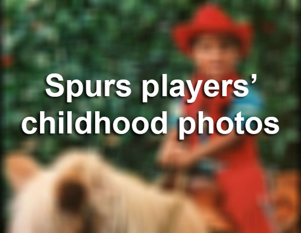 Awkward eighth grade photos, the traditional cowboy gear baby photoshoot, these Spurs childhood photos are almost no different from your own.
