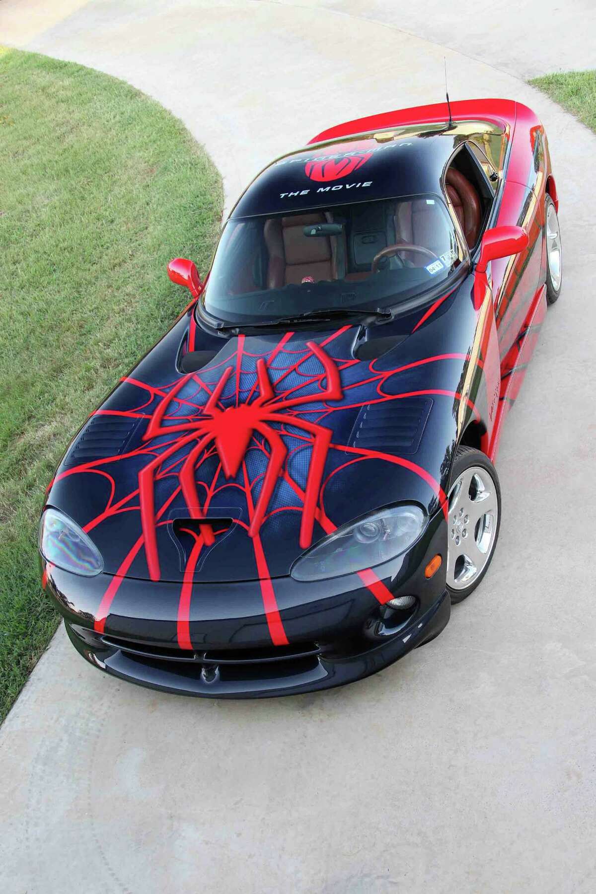 East Texas couple will add final Dodge Viper to collection of 80 sports