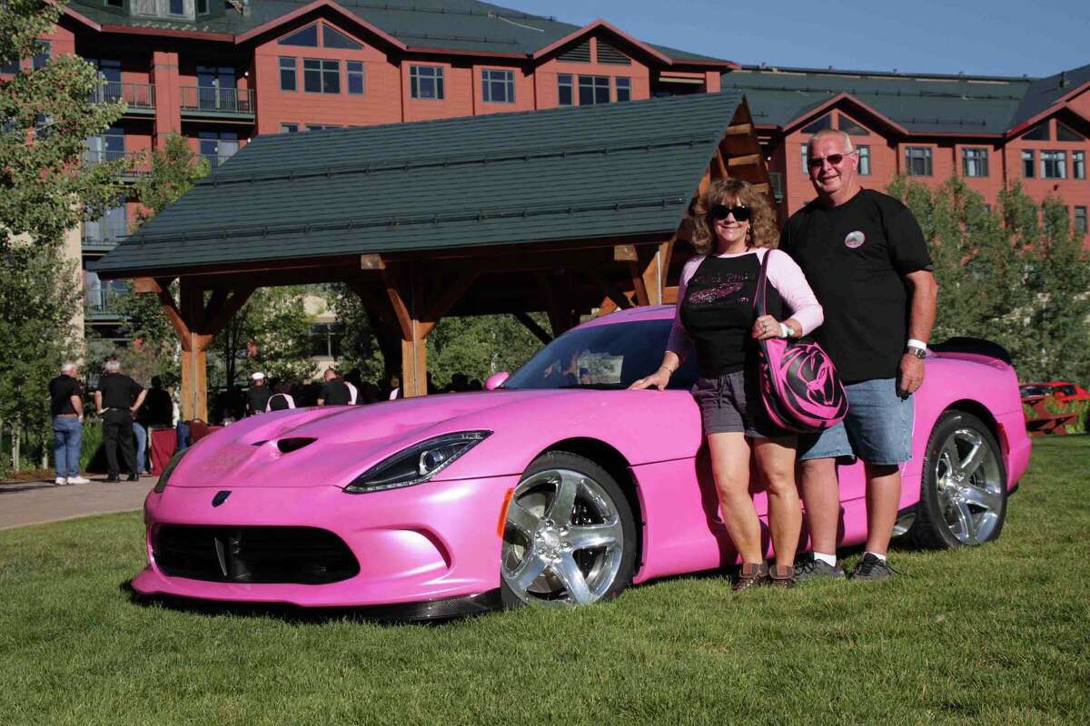 Hot Pink Sports Car - Dodge Viper Stock Image - Image of american,  reflection: 18810317