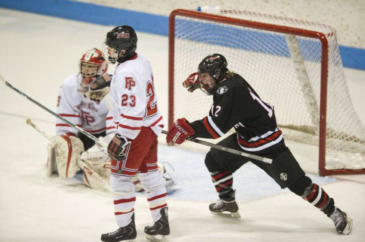 New Canaan hockey thwarted by Fairfield Prep in state semifinals