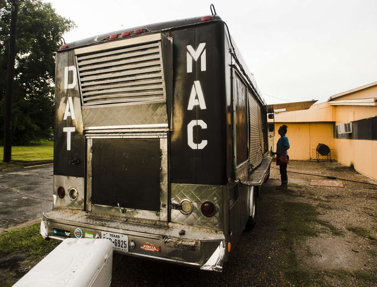 Dat Mac Food Truck