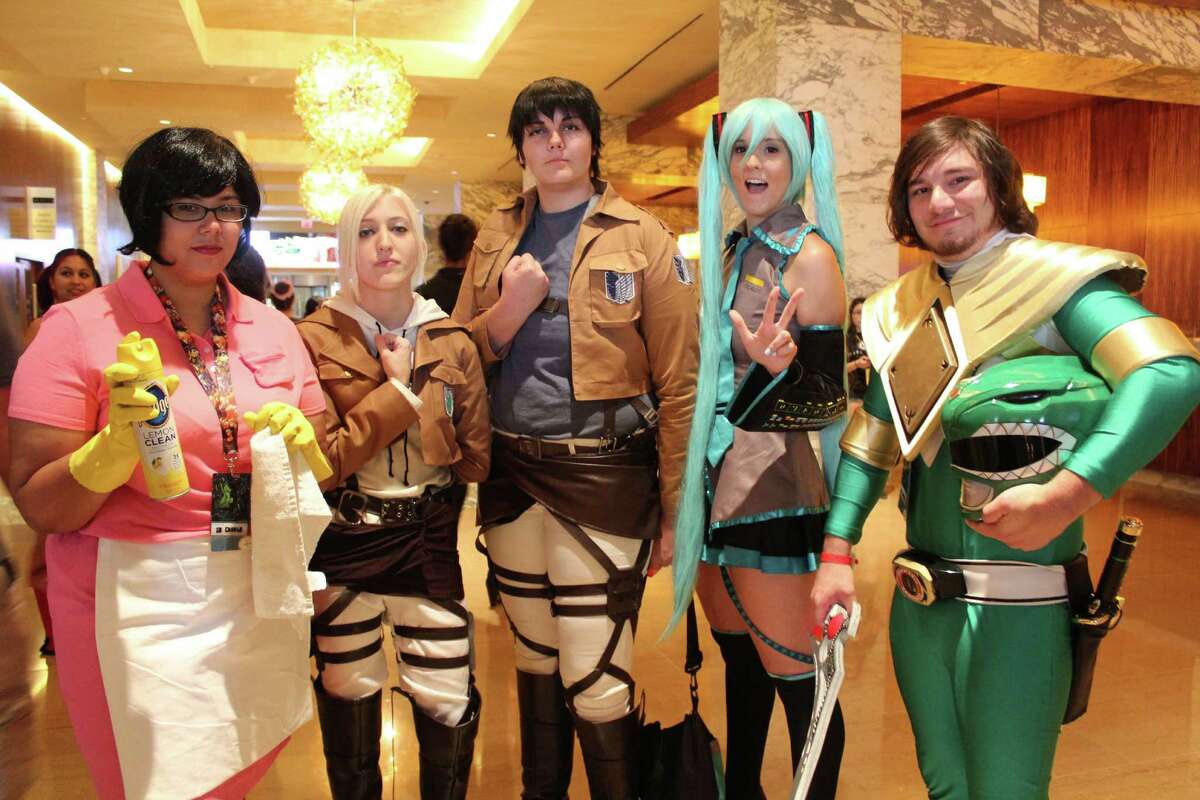Headturning cosplay from Michigans Youmacon Japanese anime convention   mlivecom