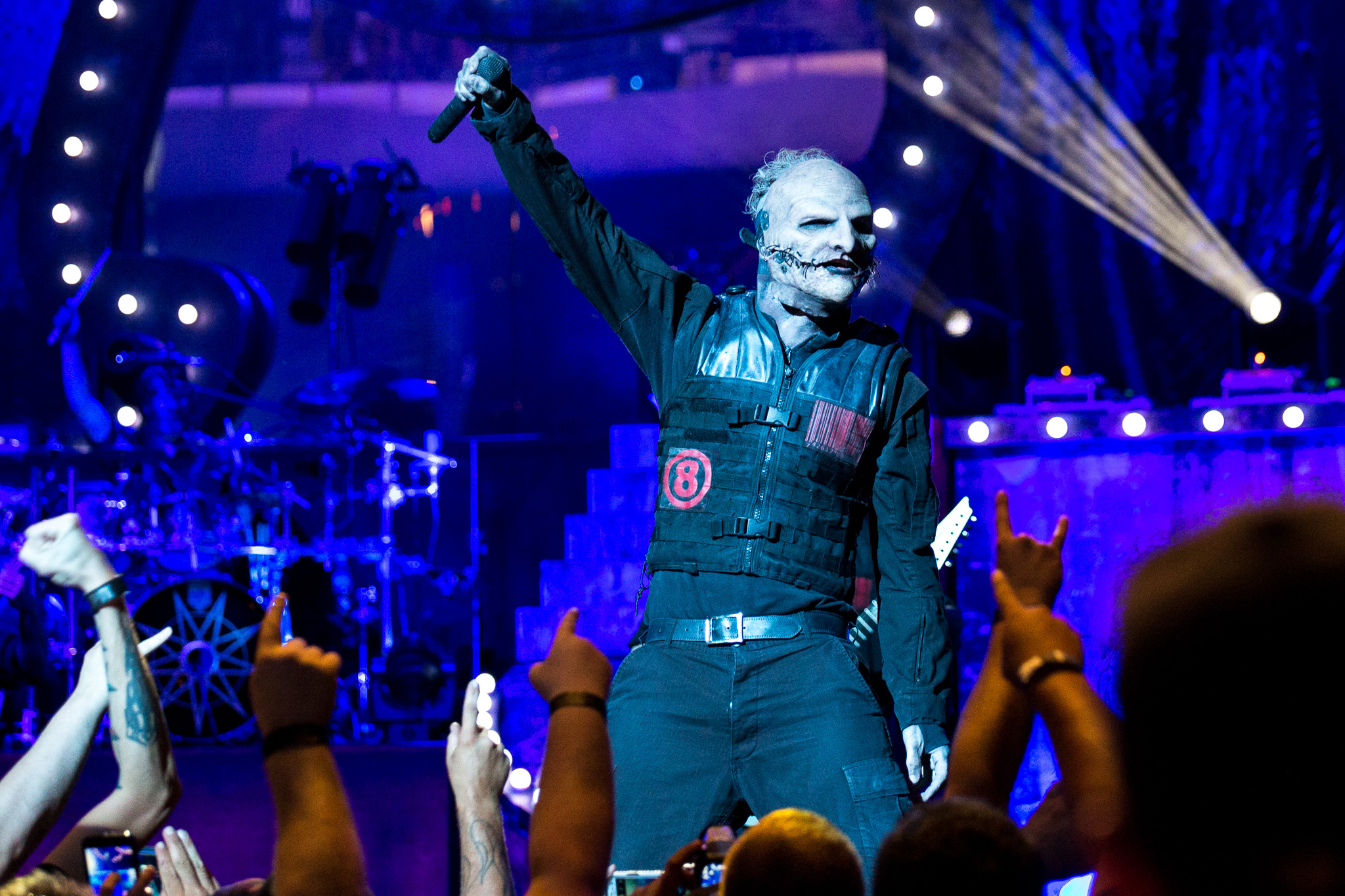 Review: Singer Corey Taylor was ailing, but Slipknot still goes hard in Albany - Vimarsana News