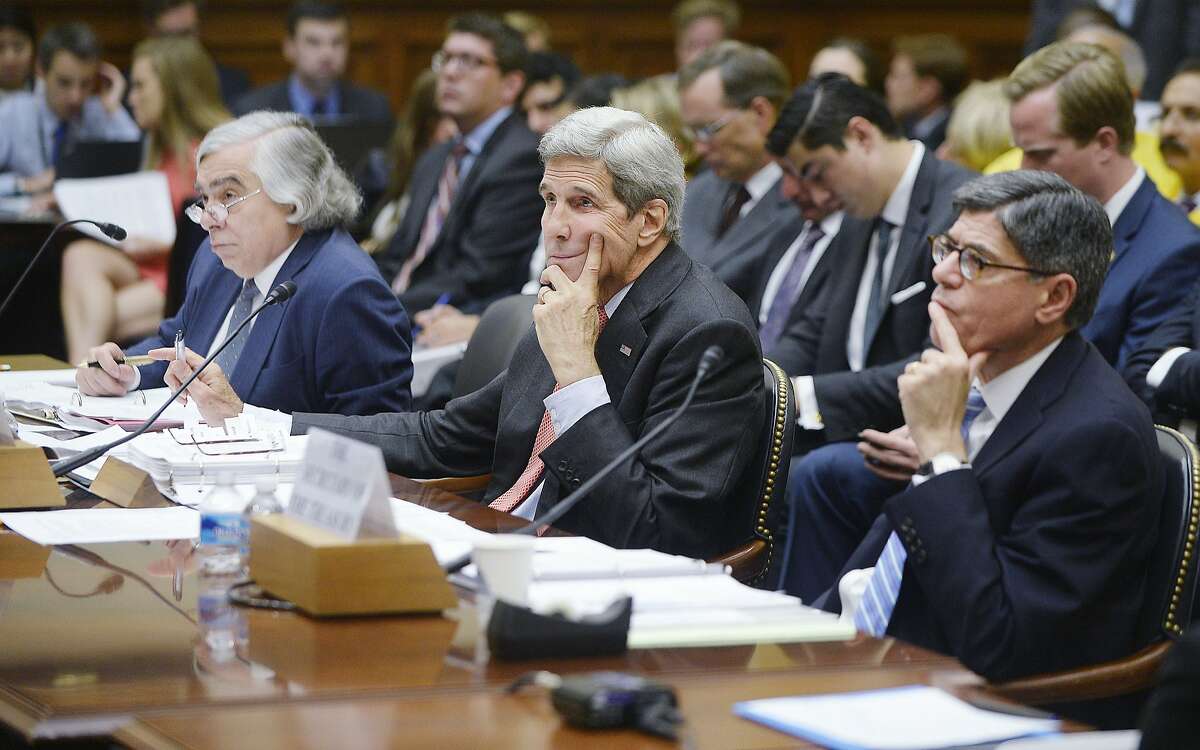 WASHINGTON, DC - JULY 28: U.S. Secretary of State John Kerry, Secretary of Energy, Dr. Ernest Moniz (L) and Secretary of the Treasury Jacob Lew (R) look on at a hearing before the House Foreign Affairs Committee July 28, 2015 on Capitol Hill in Washington, DC. The committee is reviewing the proposed Iran nuclear agreement.(Photo by Olivier Douliery/Getty Images)