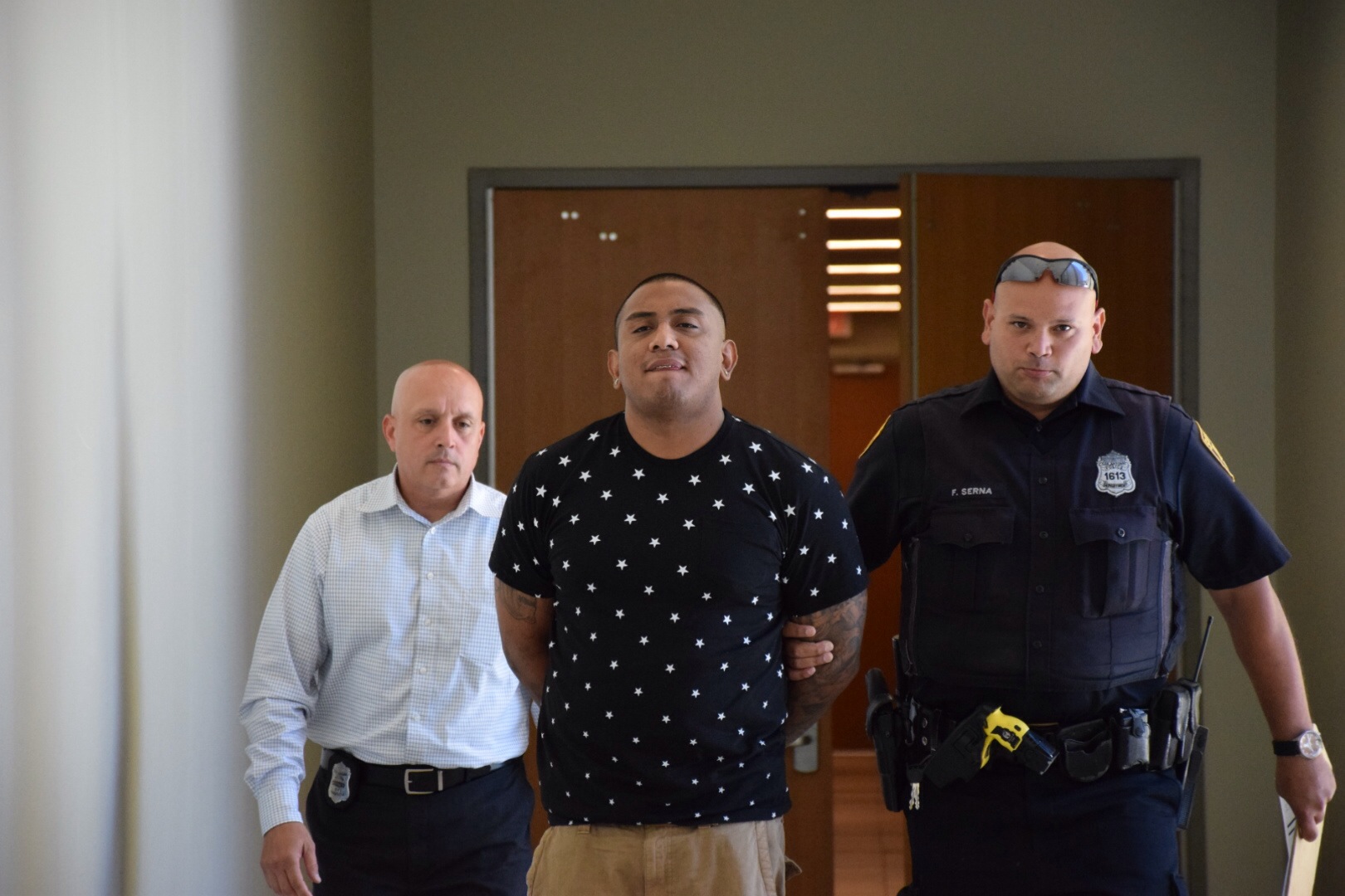 Murder suspect arrested in San Antonio while getting haircut
