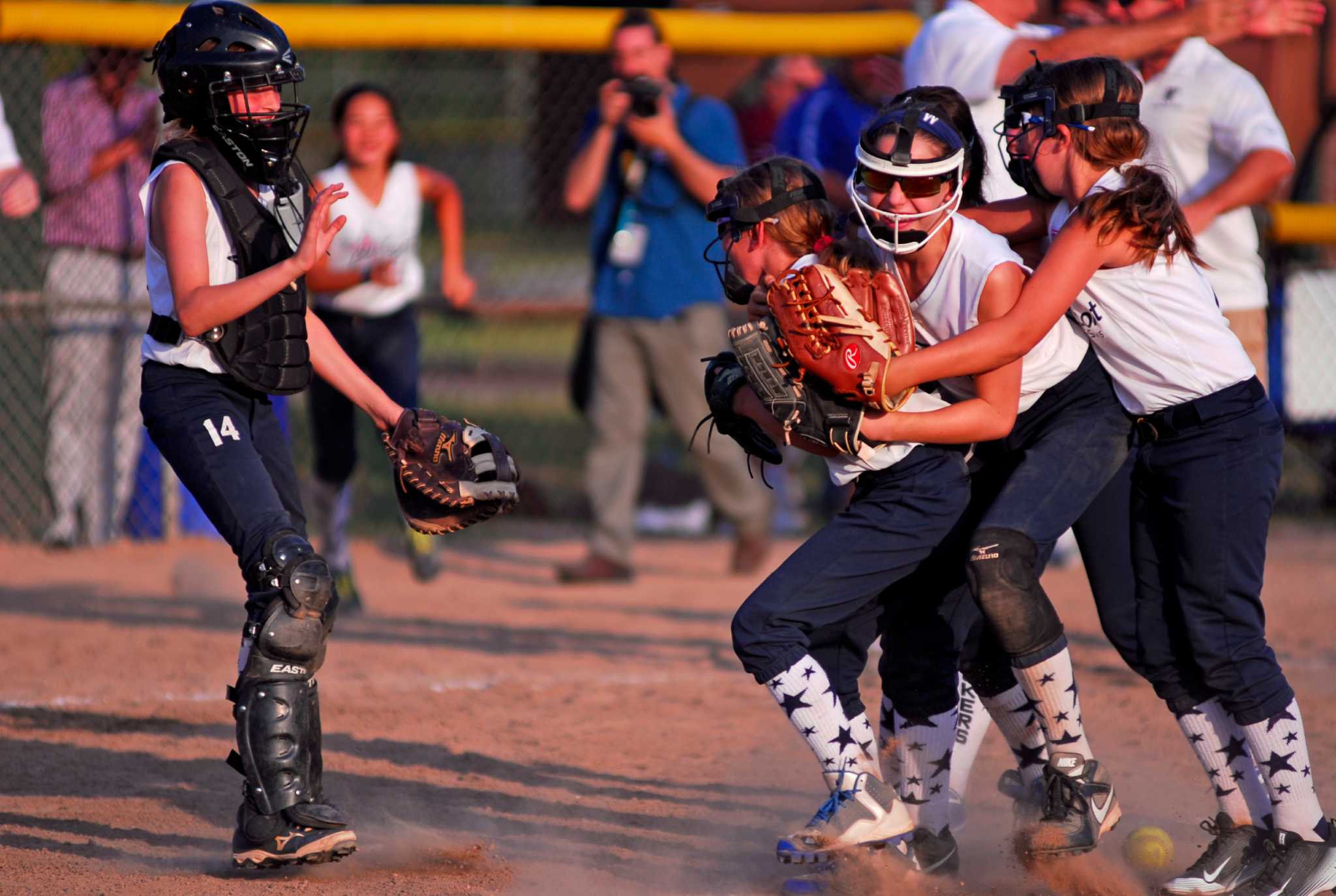 westport-10u-softball-claims-state-championship