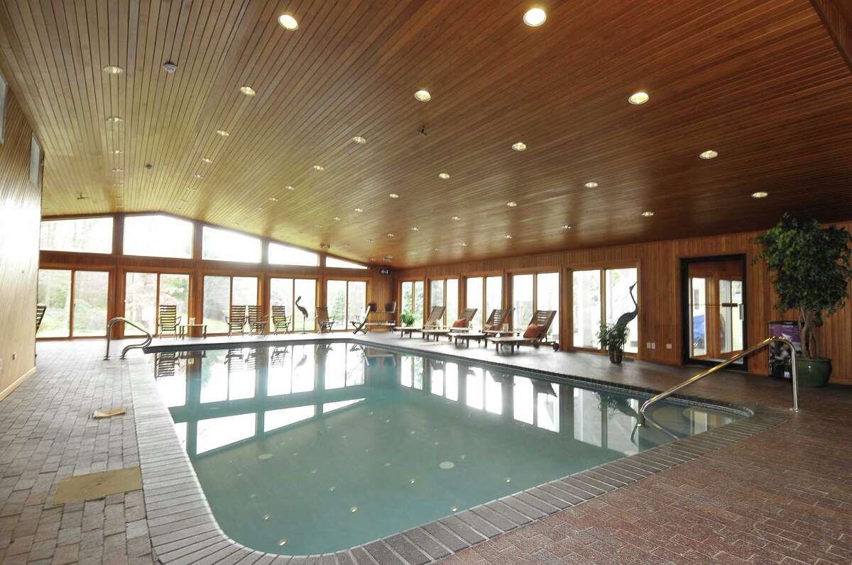 50 Cent's Mansion Finally Sold at a Huge Discount. What Took So Long?