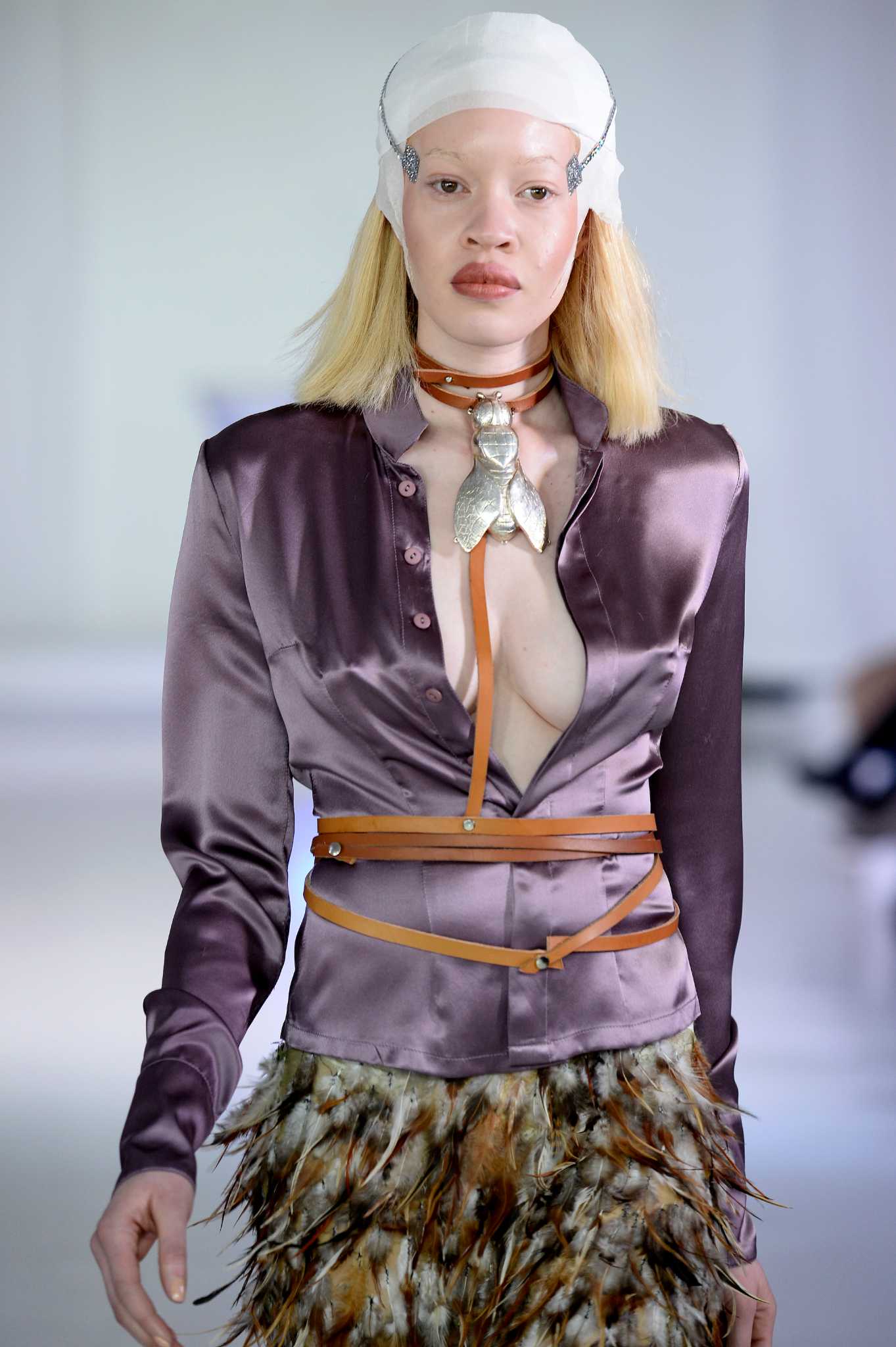 Model With 24-inch Waist Allegedly 'Too Big' for Louis Vuitton