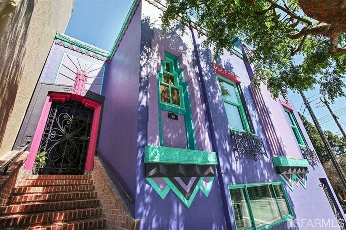This purple Deco masterpiece is recognized by the Art Deco Society of California for historic preservation.