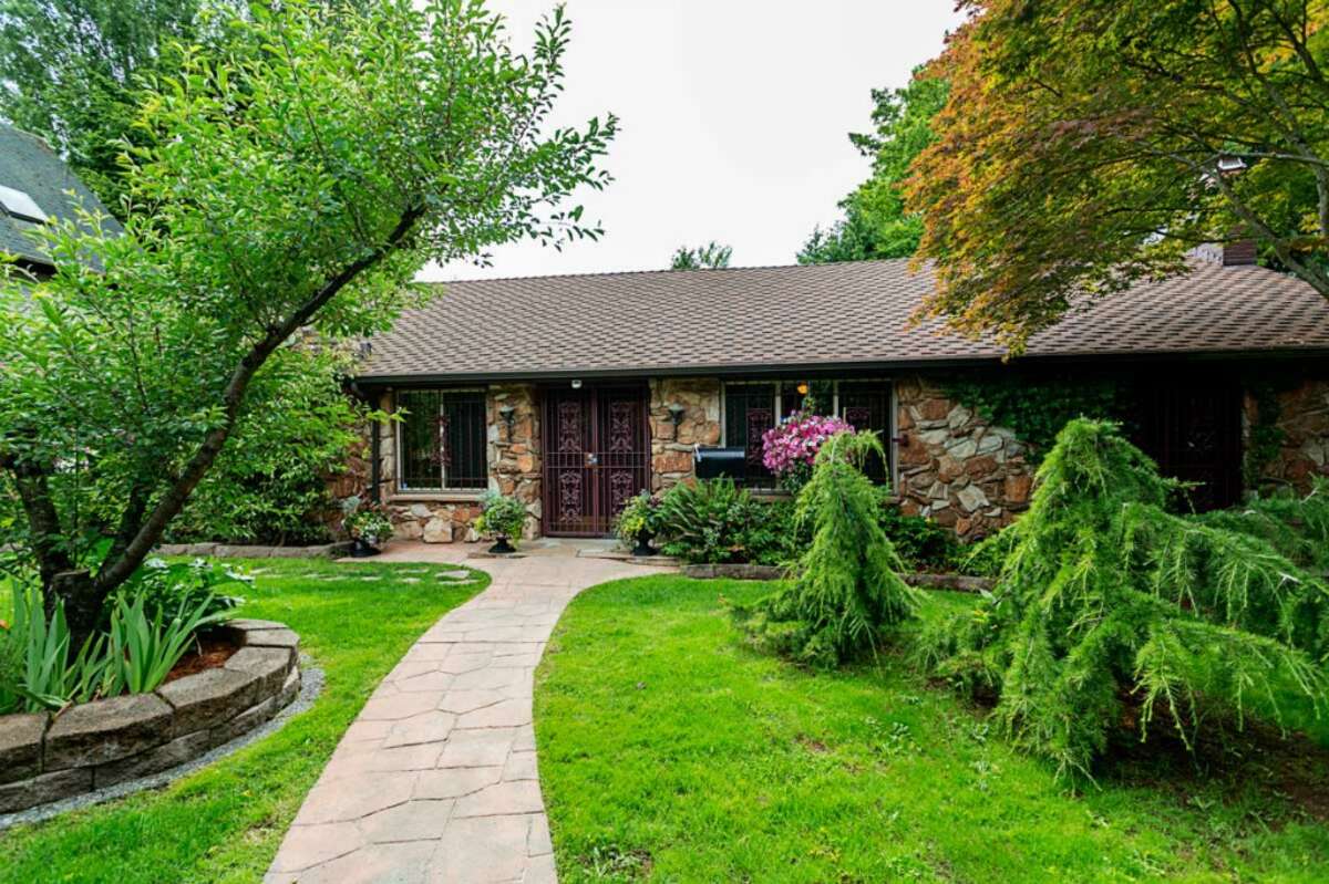 Open houses for August 8 9, 2015