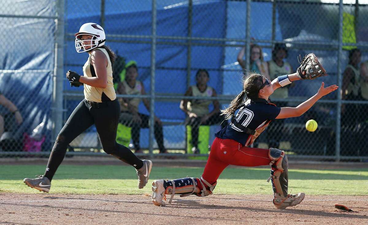 Seguin softball team rallies to beat Helotes in regional