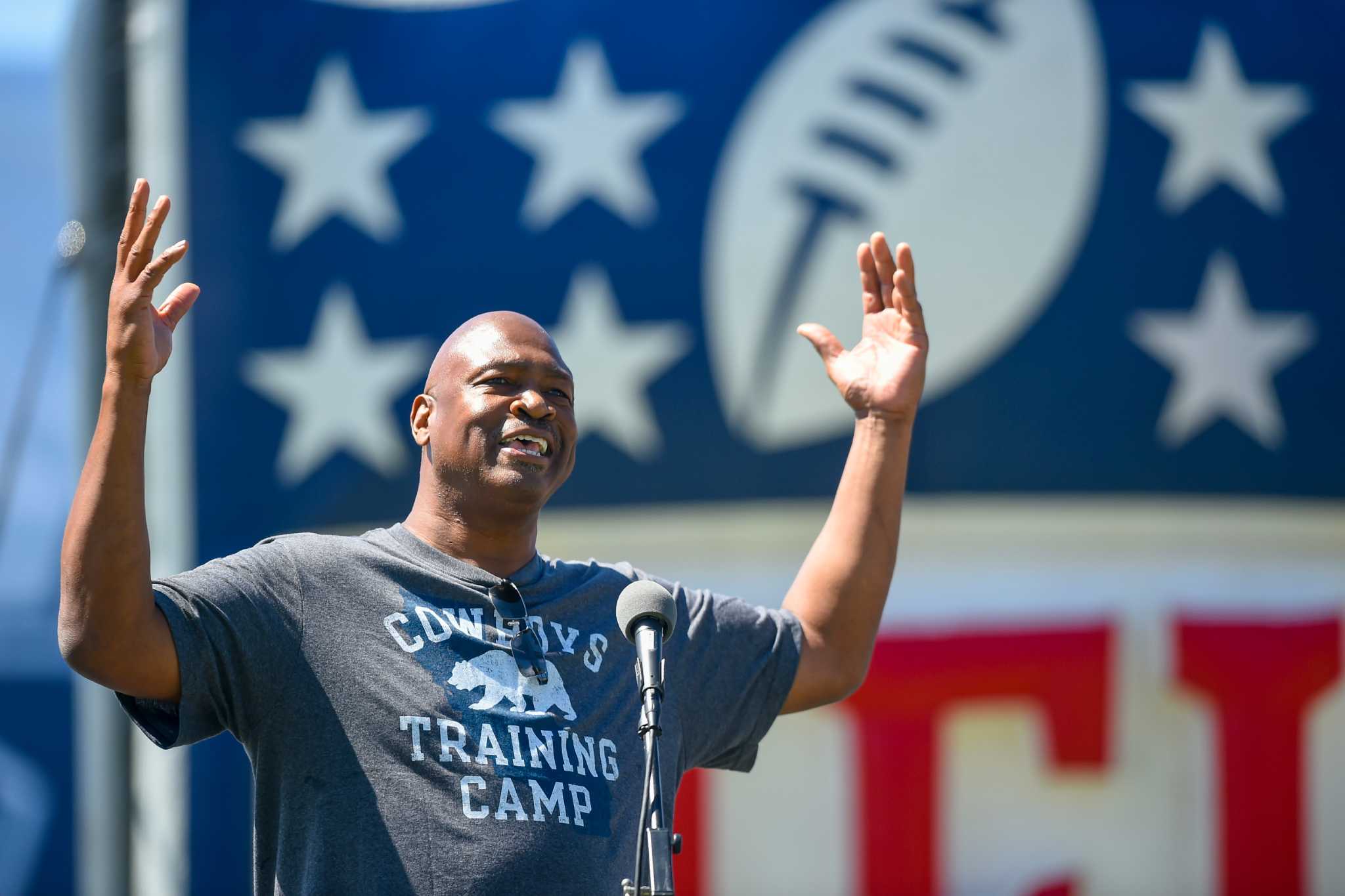 Ex-Cowboy Haley has handle on mental health