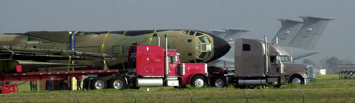 Boeing San Antonio Delivers First B-52