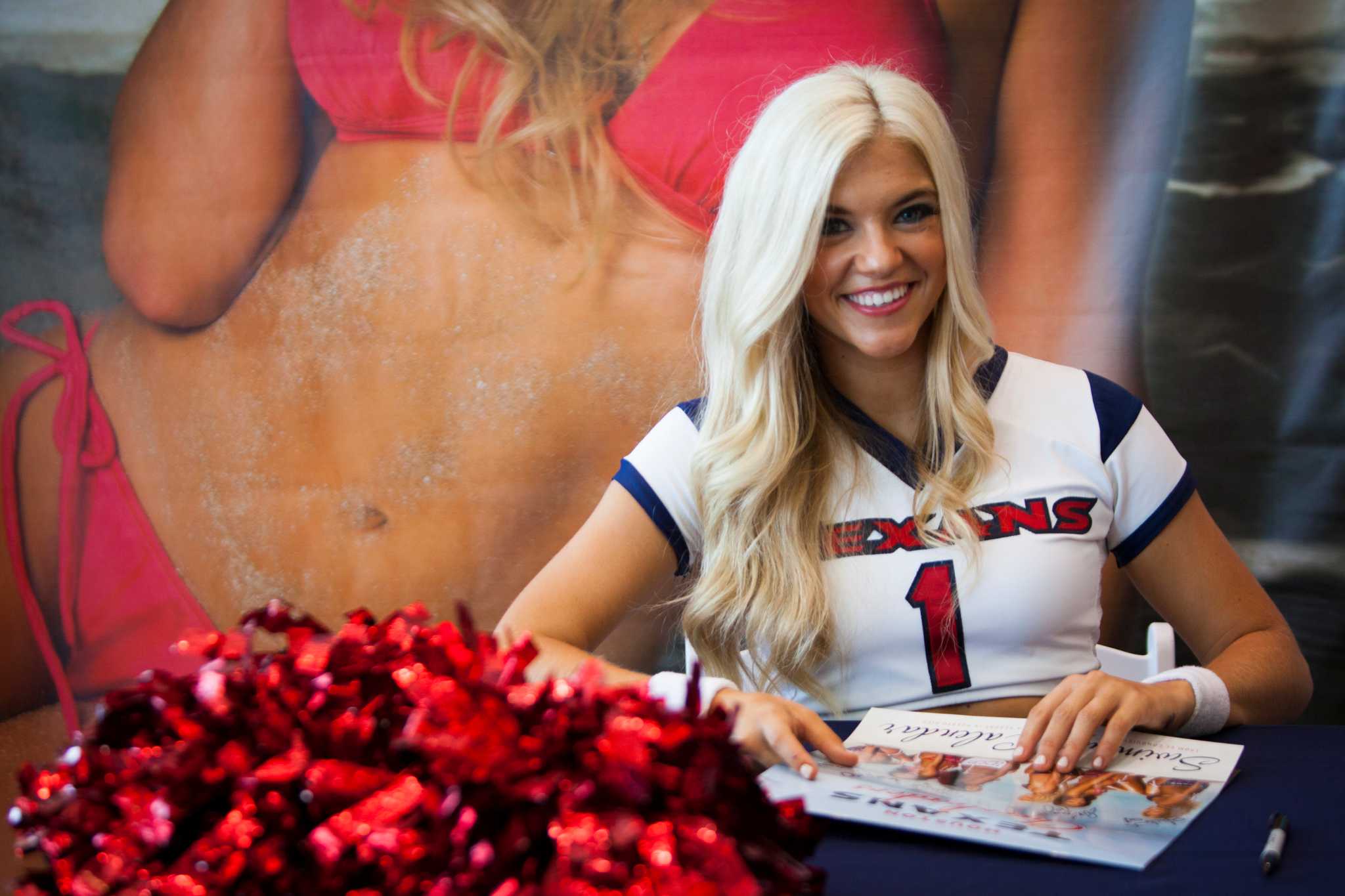 Red boots, red lipstick, red - Houston Texans Cheerleaders