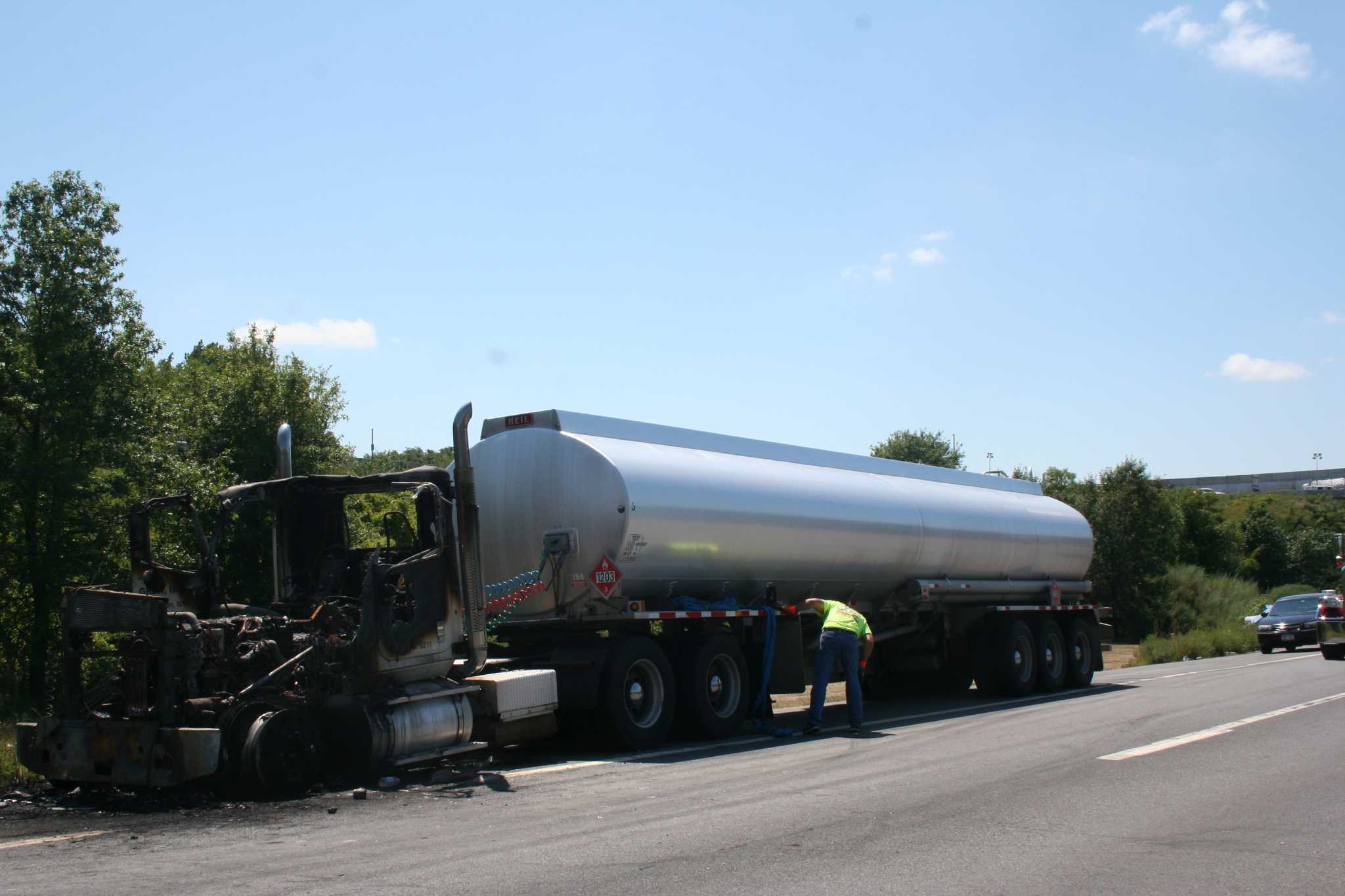 Truck fire shuts down I-787