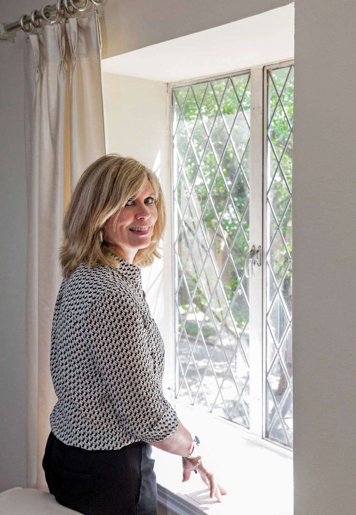 Housing remains resilient as oil doldrums continue