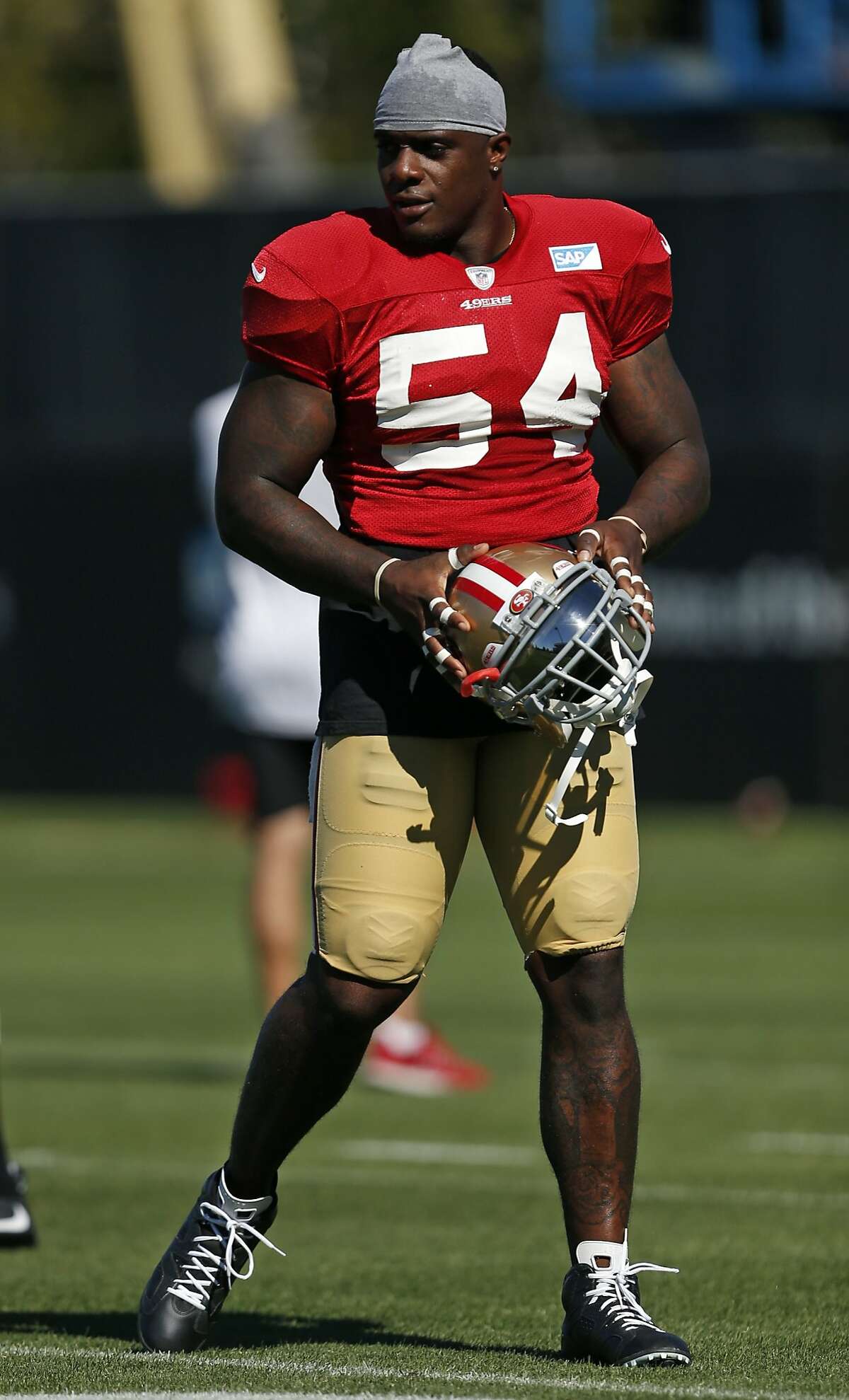 seahawks-add-crezdon-butler-nick-moody-to-active-roster