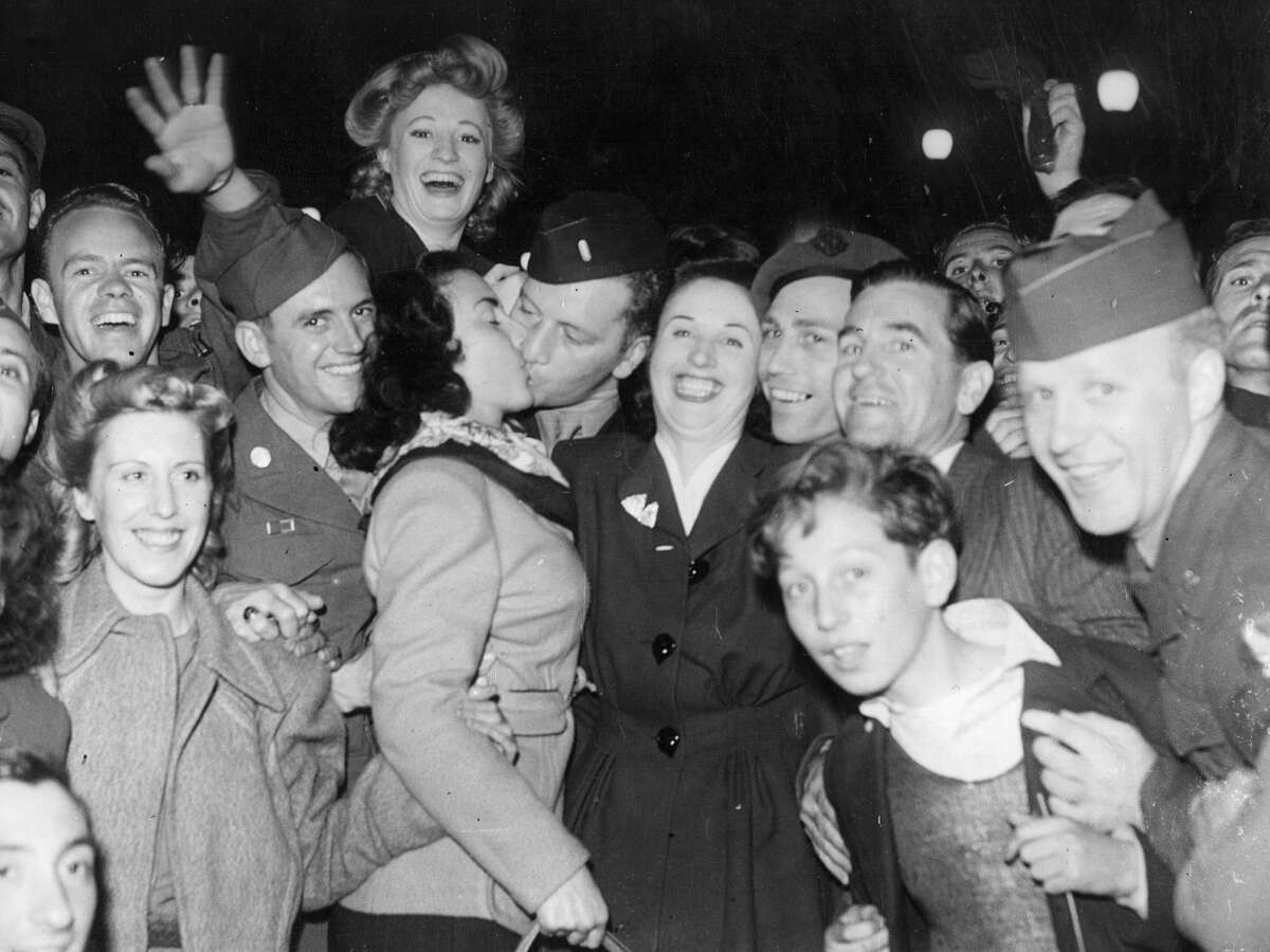 VJ Day 1945 America's last great party