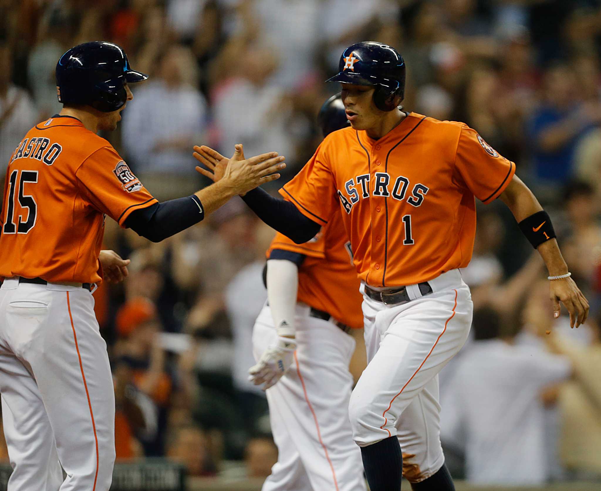 Keuchel leads Astros past Marlins 4-0