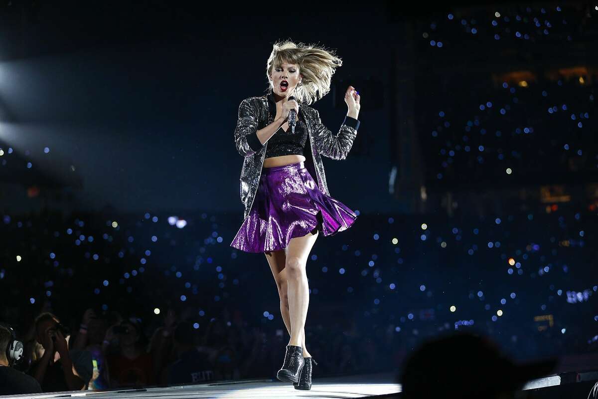 Taylor Swift feels the love, across many demographics
