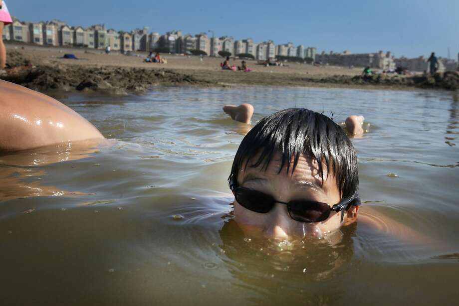 A great city without air-conditioning whines