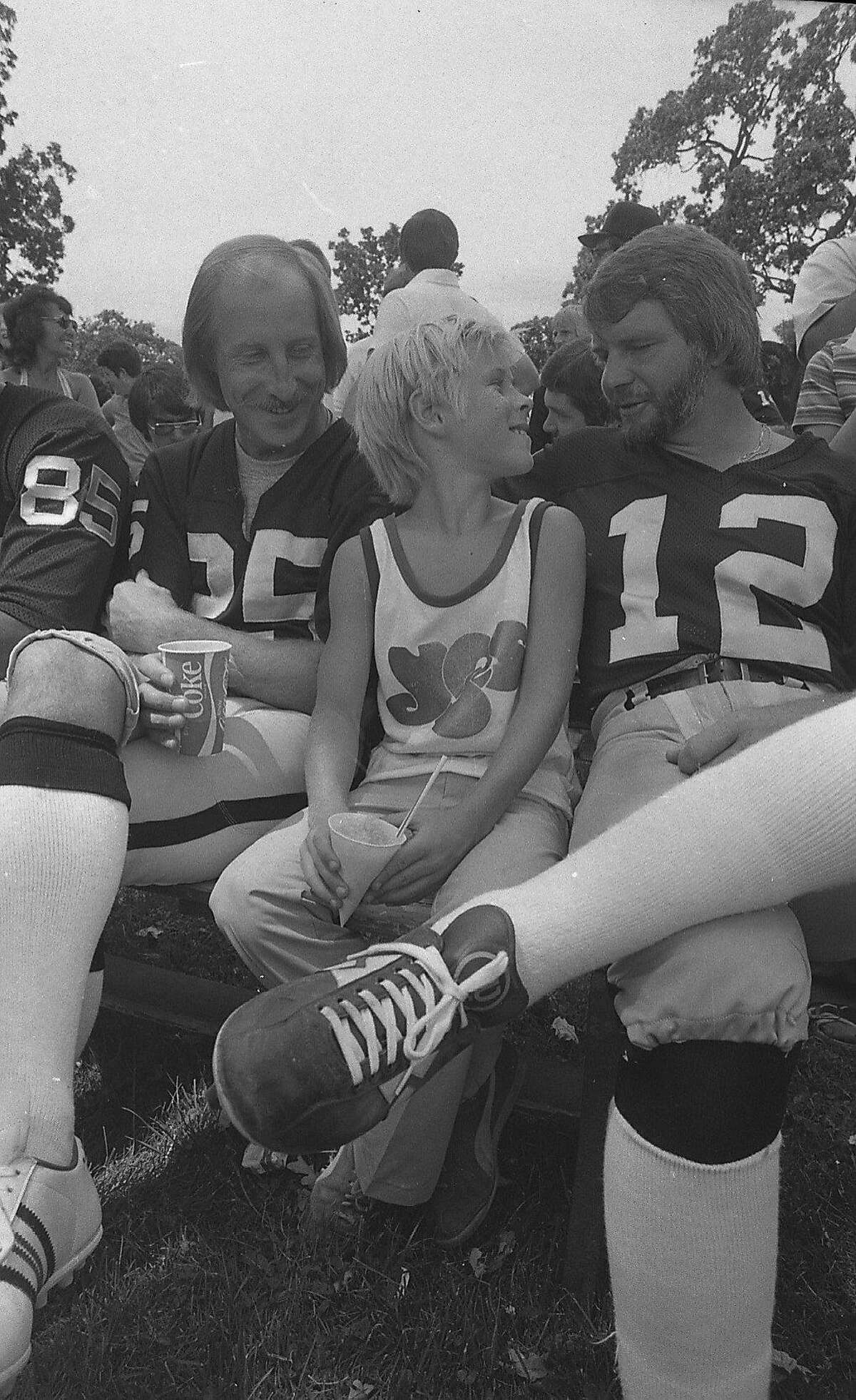 Just grin, baby: Classic Raiders training camp photos, 1960-2015