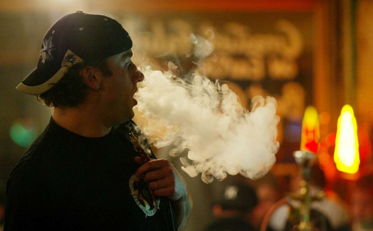 Seattle cracking down on illegal hookah lounges