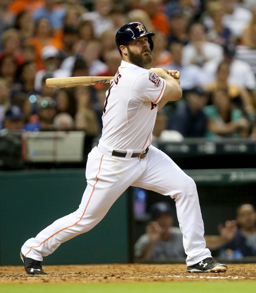 Astros Settle With Evan Gattis, Avoid Arbitration